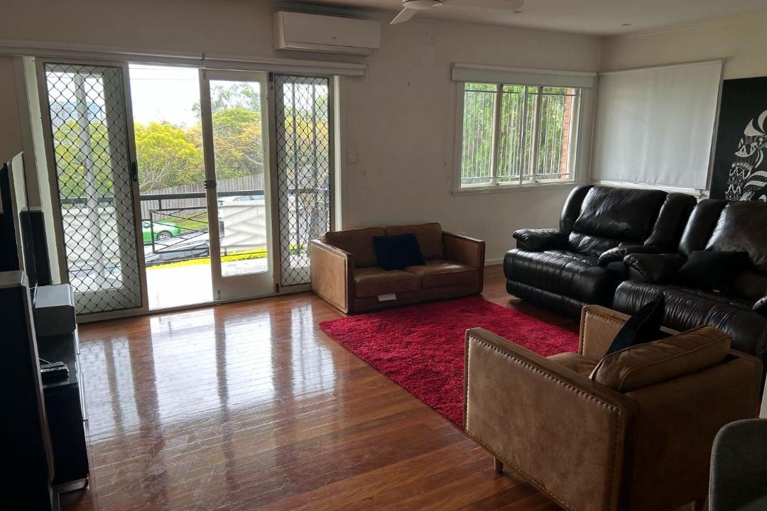Photo of Livingroom in Ascot