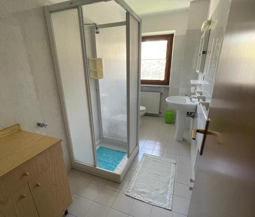 Photo of Bathroom in Enguiso