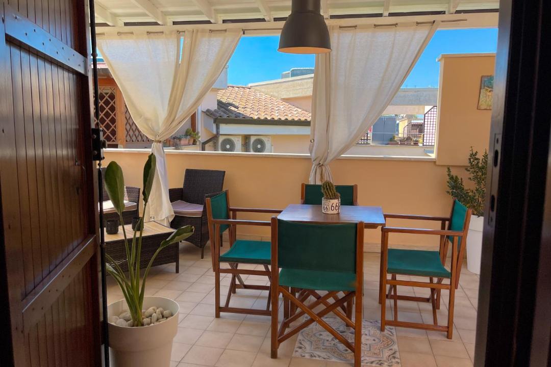 Photo of Patio Balcony in Lido di Capo Portiere