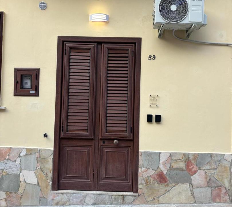 Photo of Others in Cinisi