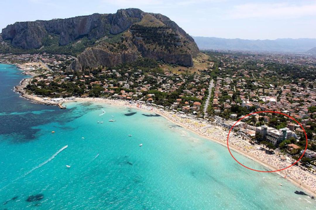 Photo of Others in Mondello