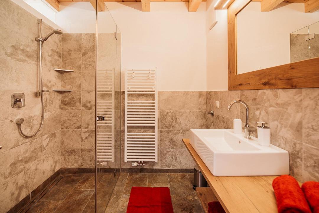 Photo of Bathroom in Luson