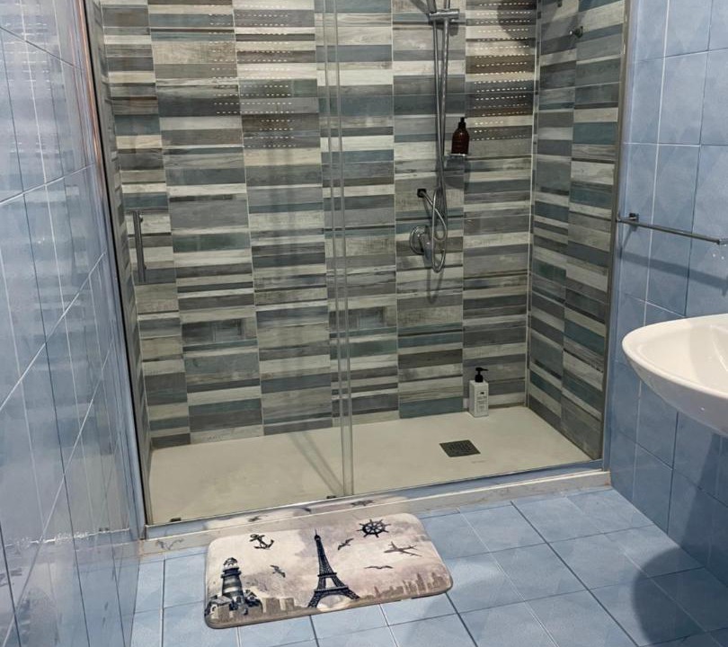 Photo of Bathroom in Gela
