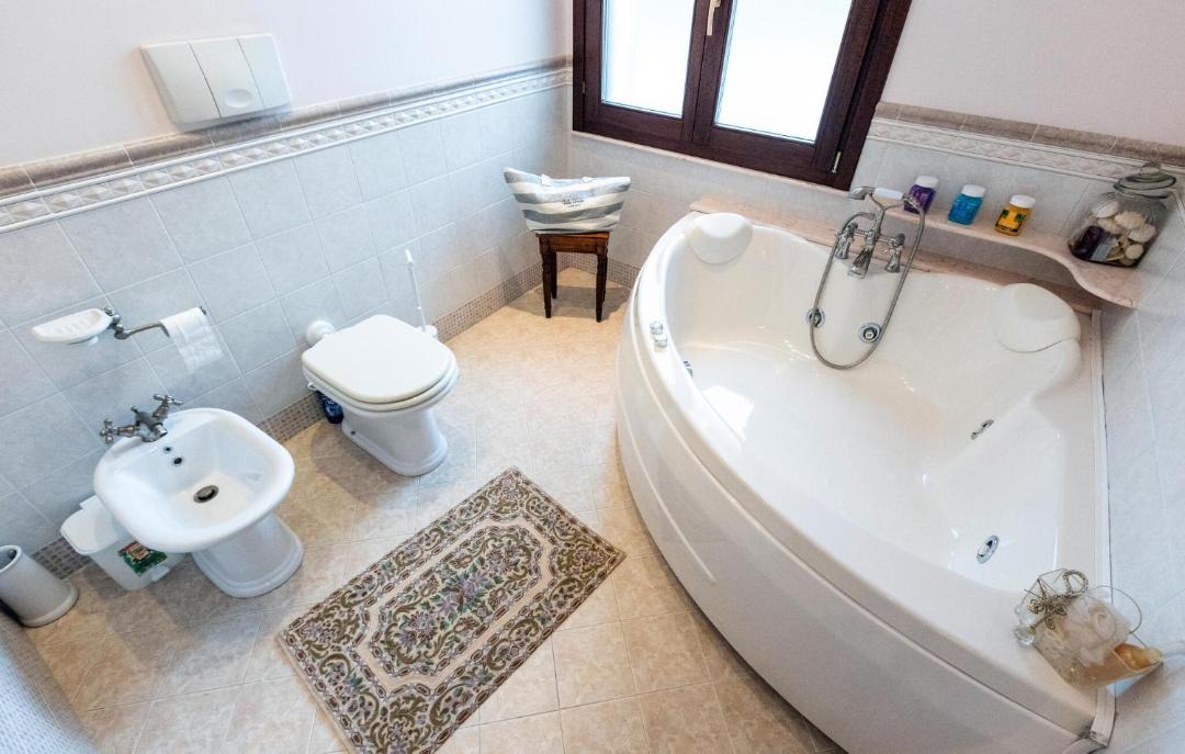 Photo of Bathroom in Partinico