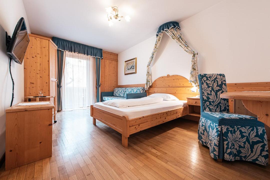 Photo of Others in Monguelfo