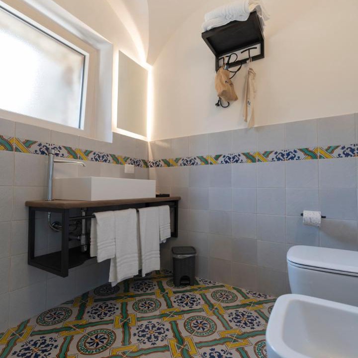 Photo of Bathroom in Pantelleria