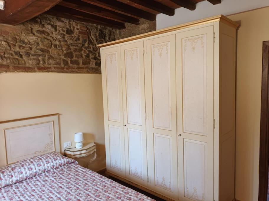 Photo of Bedroom in Montevarchi