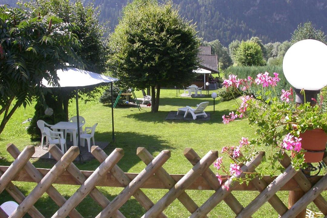 Photo of Others in Imer