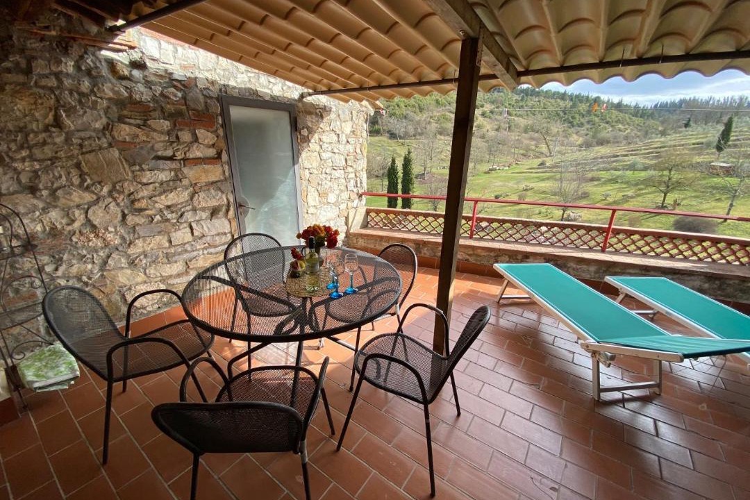 Photo of Patio Balcony in Castellina in Chianti