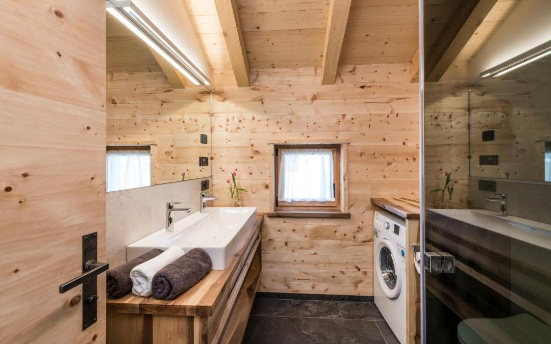 Photo of Bathroom in Luson