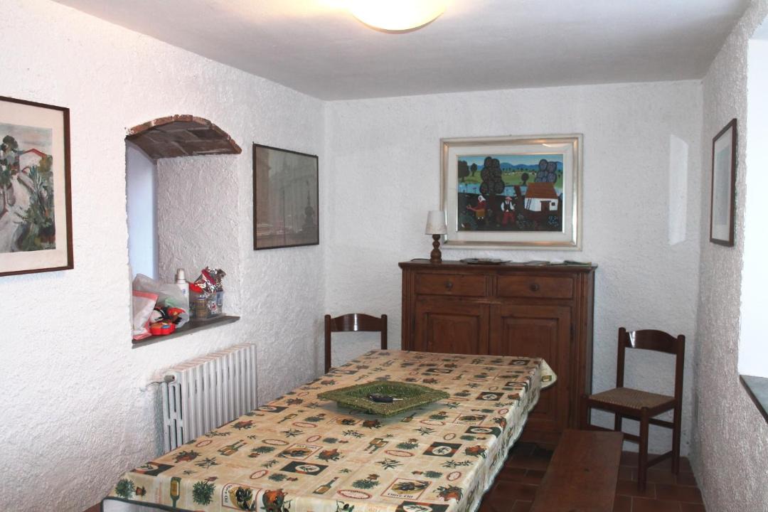 Photo of Bedroom in Monteverdi Marittimo