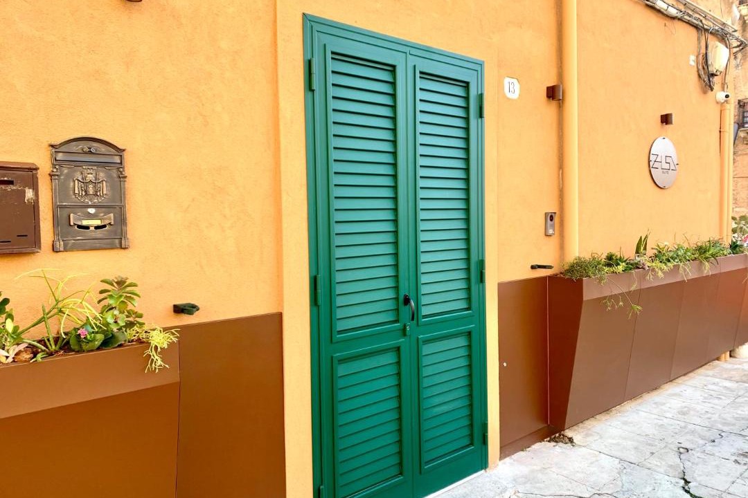 Photo of Others in Palermo