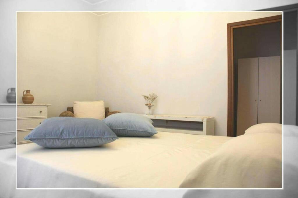 Photo of Bedroom in Trapani City Centre