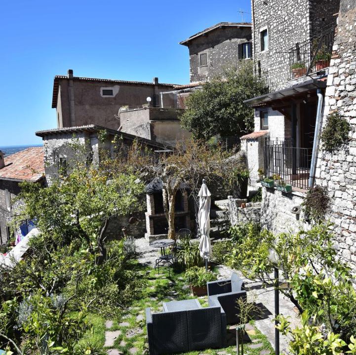 Photo of Buildings in Sermoneta
