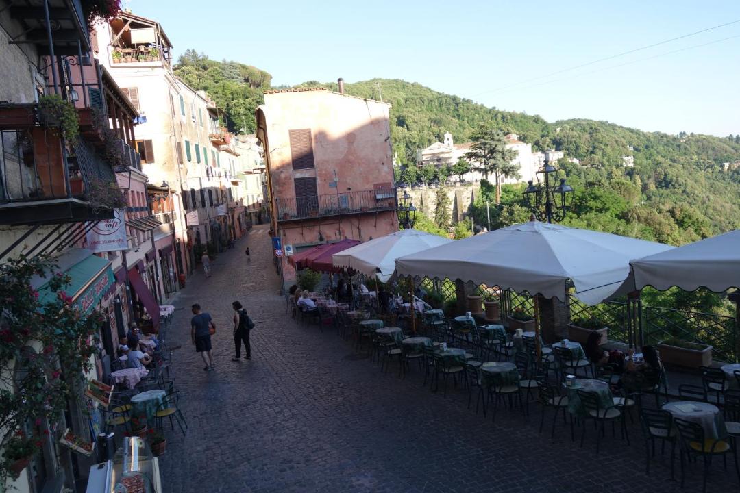 Photo of Others in Nemi