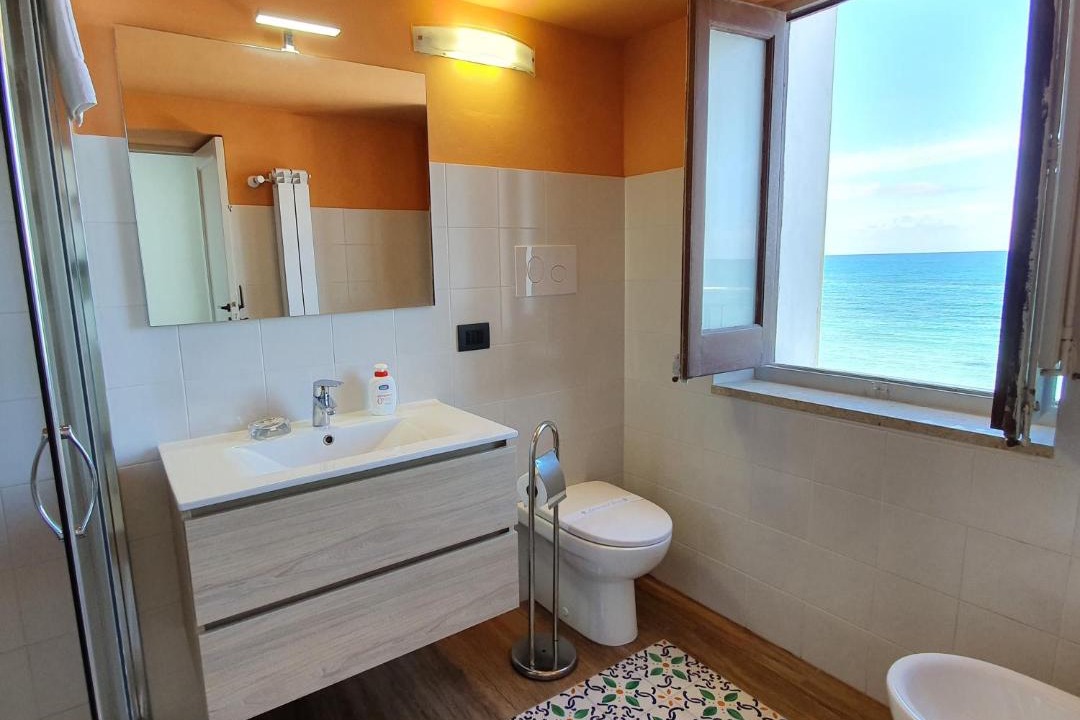 Photo of Bathroom in Trapani City Centre
