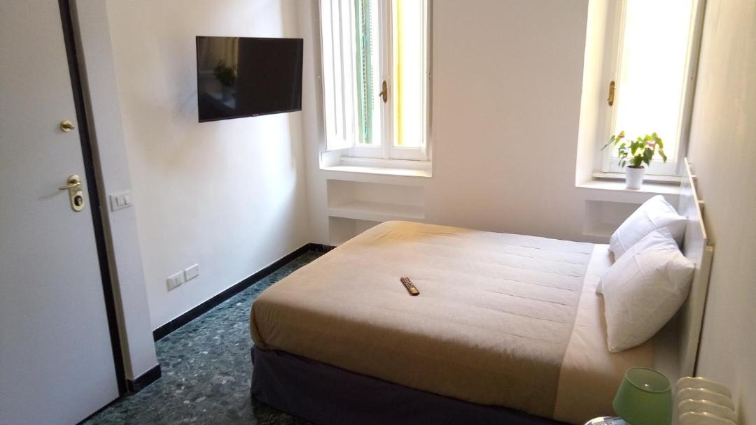 Photo of Bedroom in Quartiere Coppede