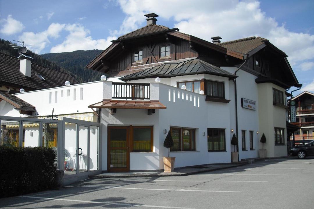 Photo of Others in Rasun di Sotto