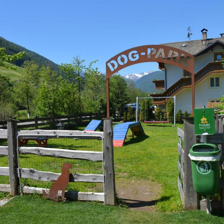 Photo of Others in Cadipietra