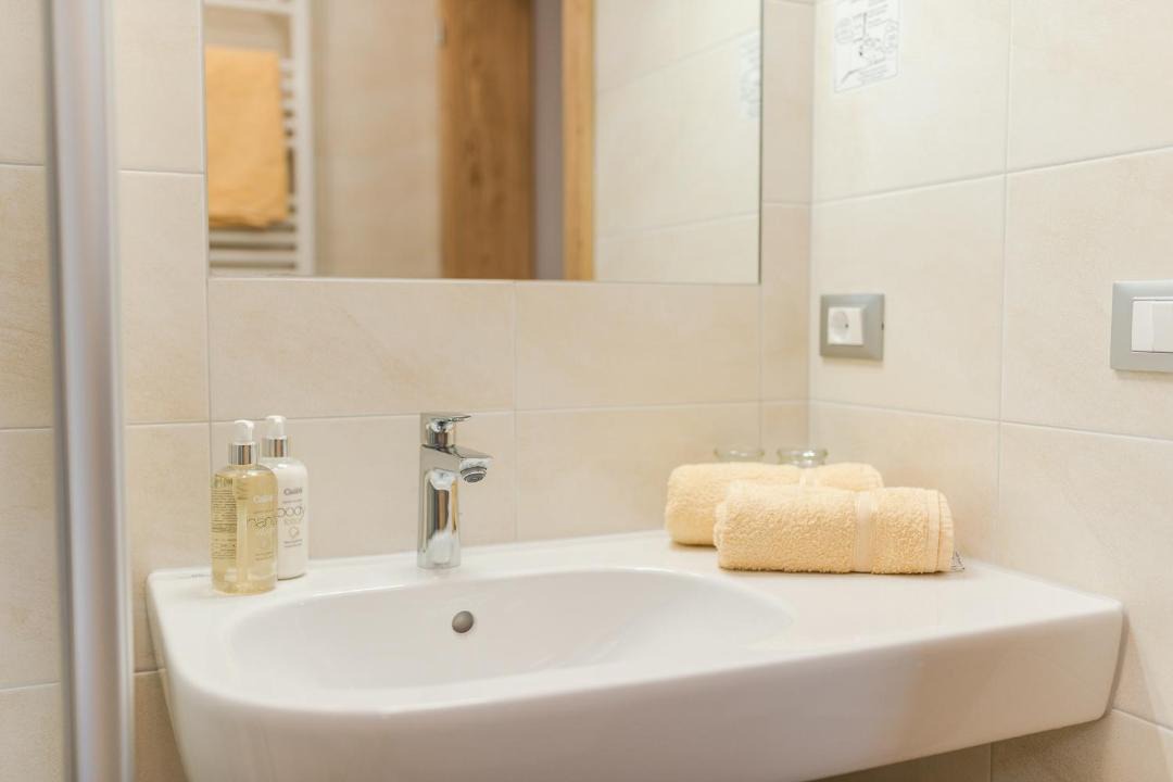 Photo of Bathroom in Schenna