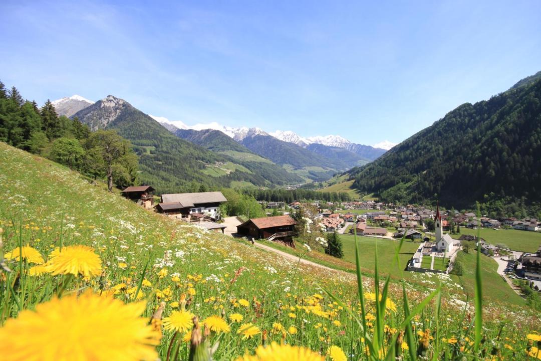 Photo of Outdoor in Lutago