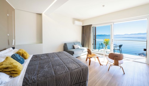 Premium Studio Suite, Balcony, Sea View