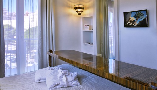 Classic Double or Twin Room