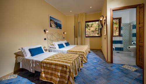 Classic Triple Room