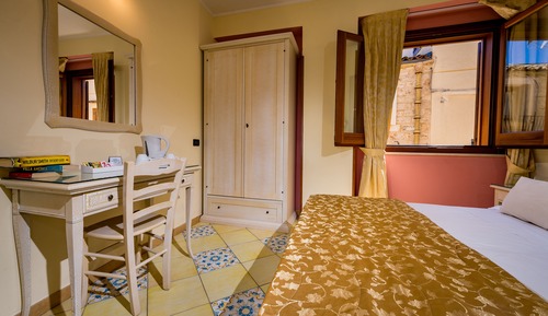 Classic Room
