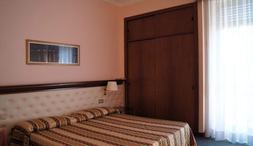 Basic Double or Twin Room