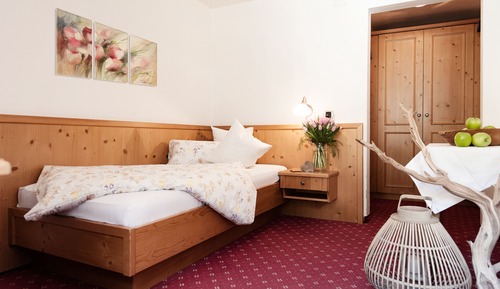 Classic Single Room