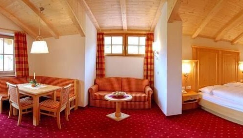Family Room, Balcony, Mountain View