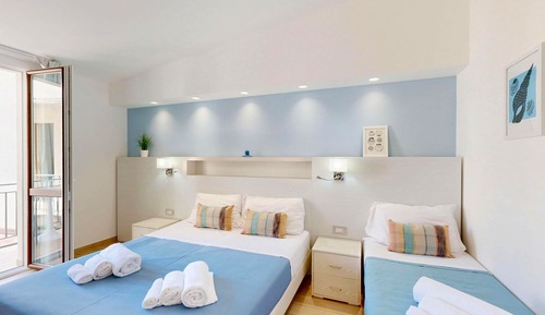 Deluxe Triple Room, Balcony