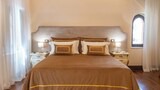 Standard Double or Twin Room, Garden View