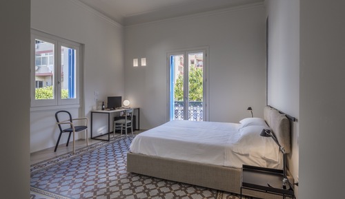 Deluxe Suite, Balcony
