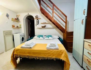 One-Bedroom House