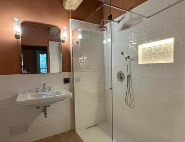 Deluxe Double Room with Bath