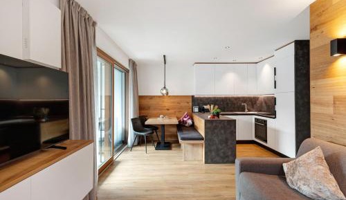 One-Bedroom Apartment with Garden View