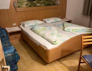 Two-Bedroom Deluxe Apartment with Garden View