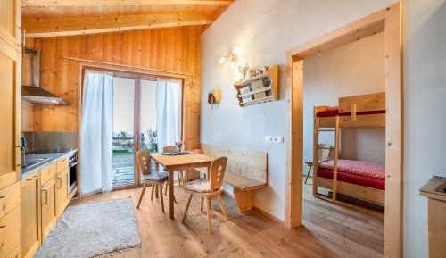 Two-Bedroom Apartment with Mountain View