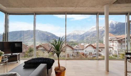 Superior Apartment with City View