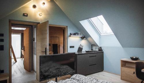 Two-Bedroom Deluxe Apartment with Garden View