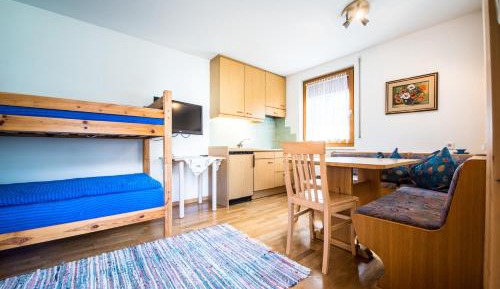 One-Bedroom Apartment with Garden View