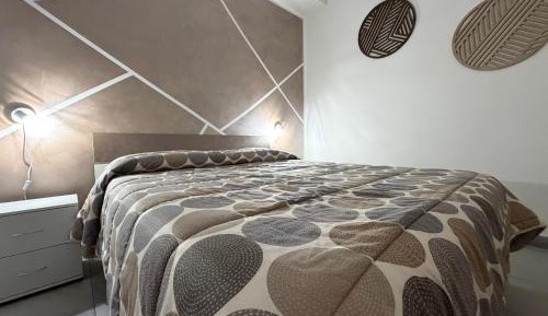 One-Bedroom Apartment with Garden