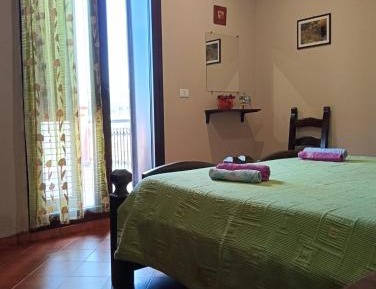 Double or Twin Room with Shared Bathroom