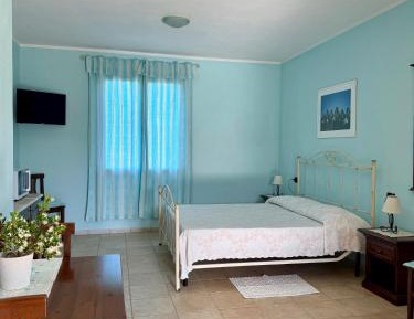 Large Double Room