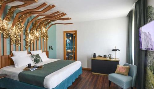 Deluxe Double Room with Balcony