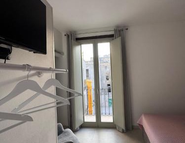 One-Bedroom Standard Apartment