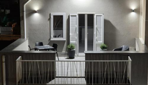 Triple Room with Private Bathroom