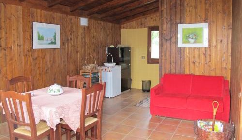 One-Bedroom Bungalow